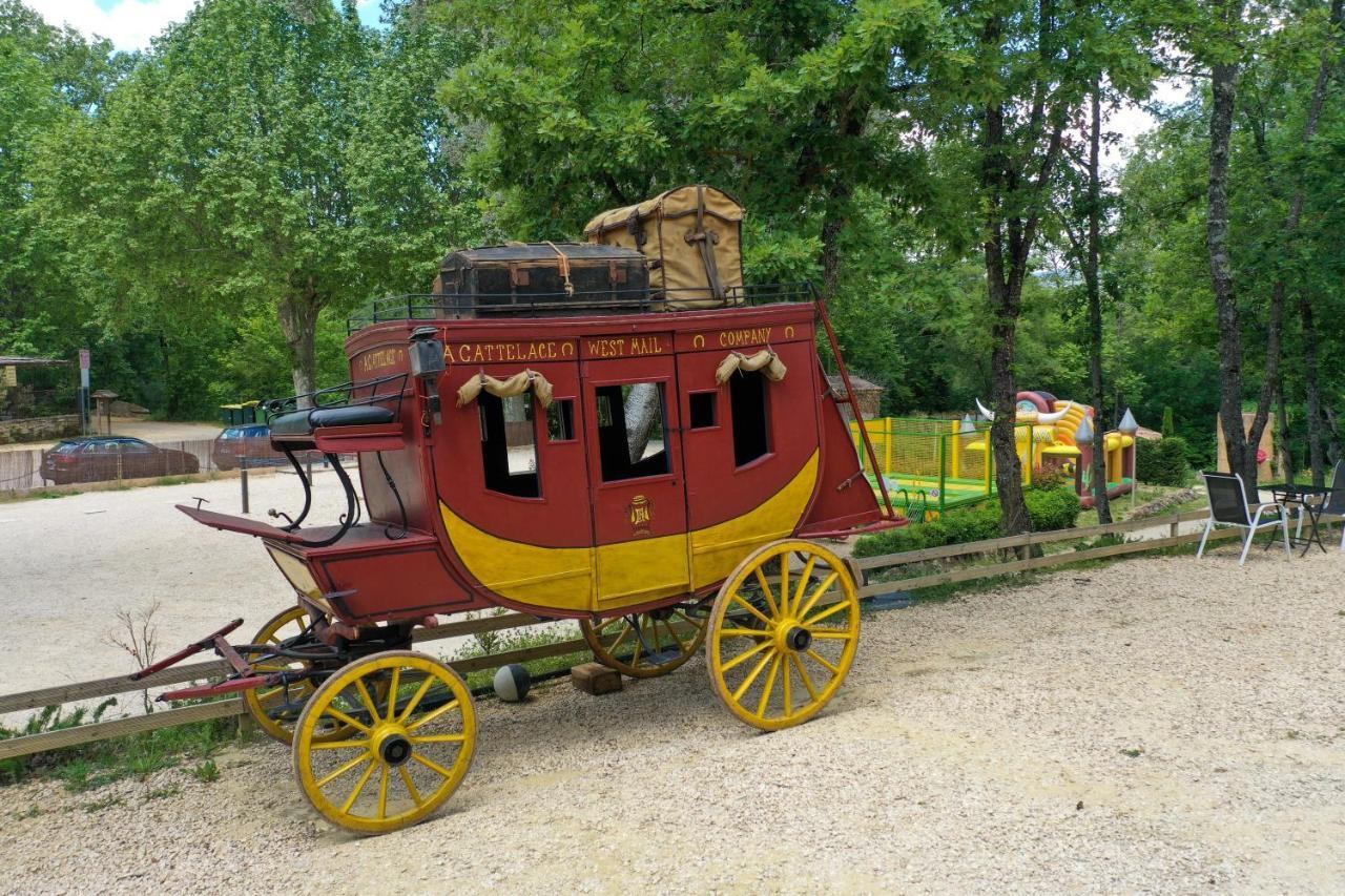 Camping Le Colorado 吕斯特勒 外观 照片