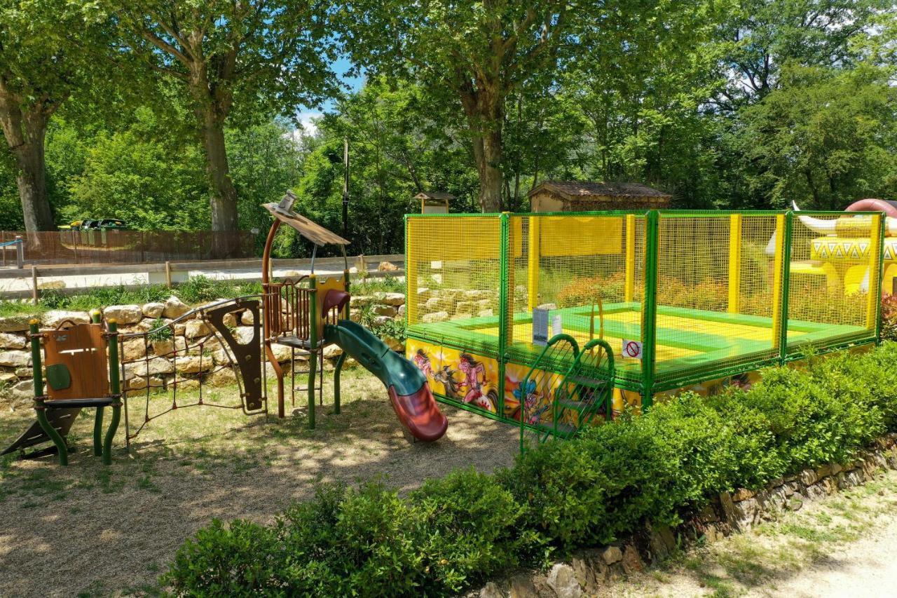 Camping Le Colorado 吕斯特勒 外观 照片